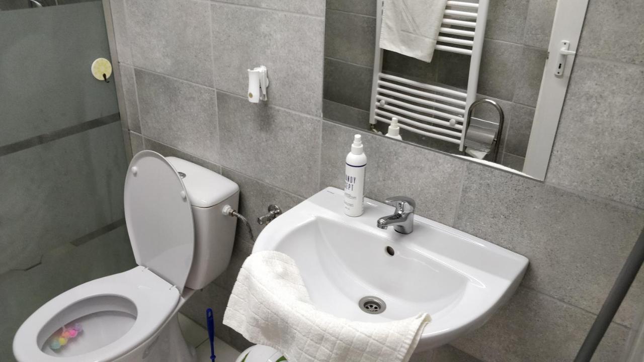 Oereghaz Vendeghaz Lägenhet Lakhegy Exteriör bild