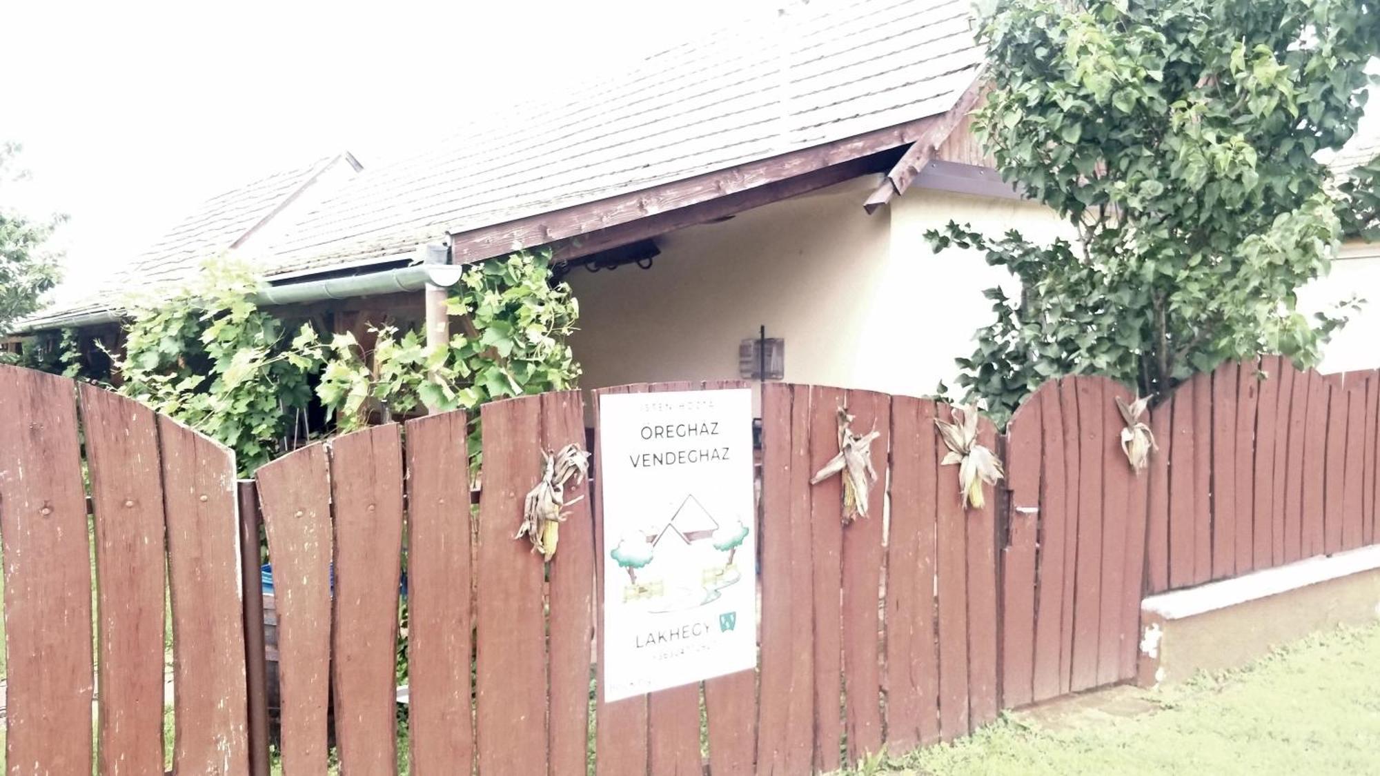 Oereghaz Vendeghaz Lägenhet Lakhegy Exteriör bild